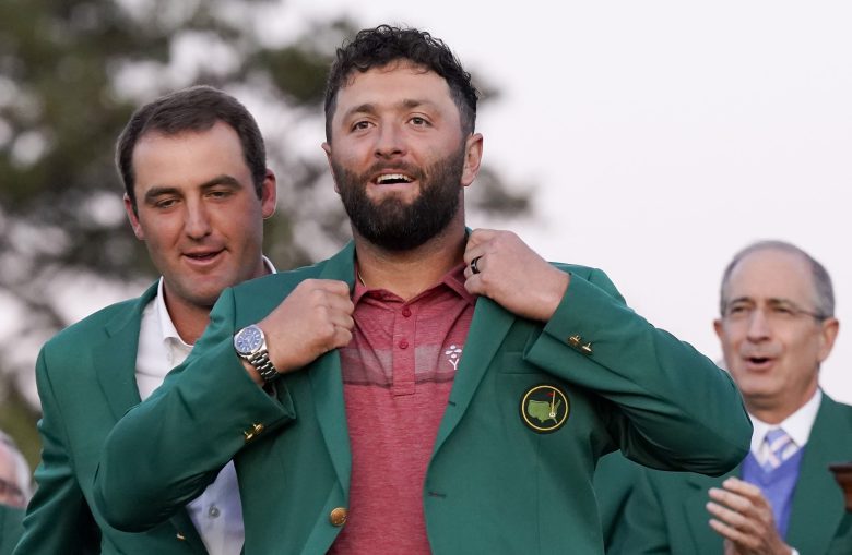 Jon Rahm Presented the Green Jacket
image credit: https://www.msn.com/en-us/sports/golf/see-the-moment-jon-rahm-put-on-the-green-jacket-after-winning-the-2023-masters/ar-AA19EMnf?ocid=socialshare